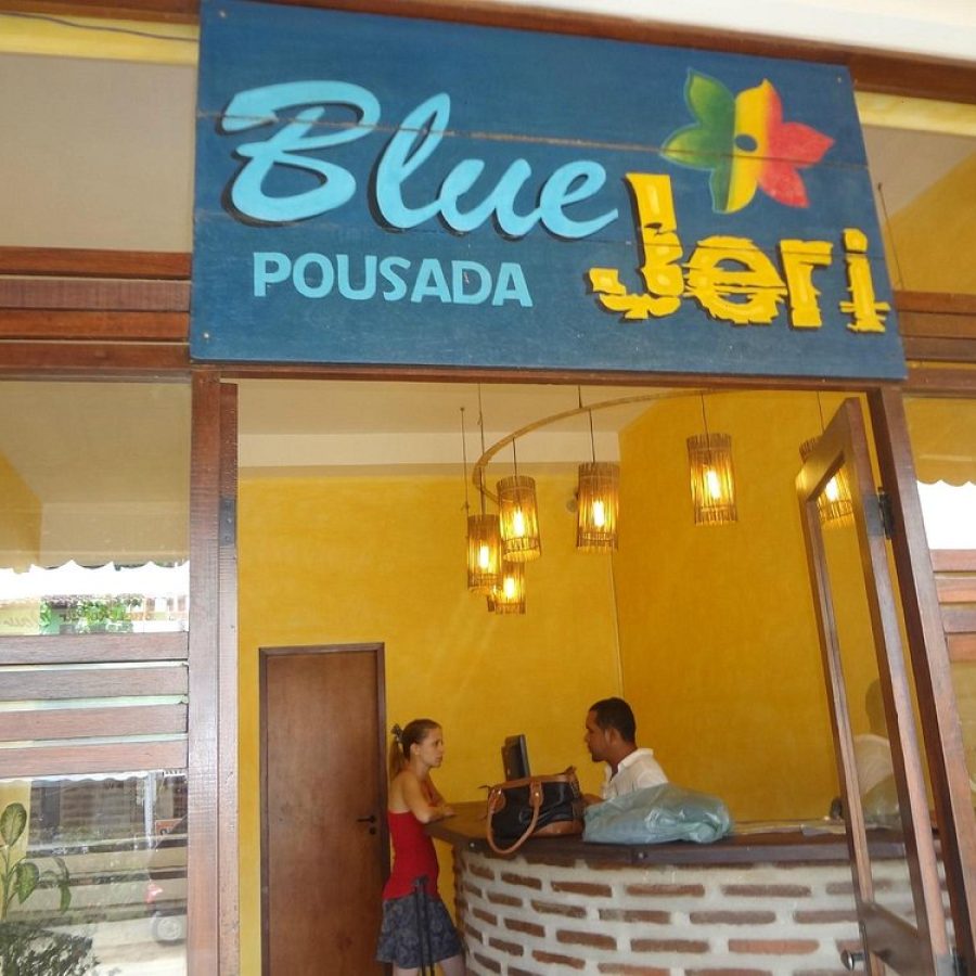 posada-blue-jeri (3)
